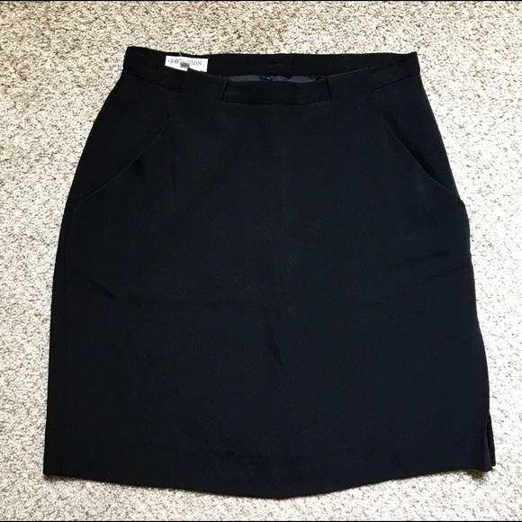 Vintage Armani pencil skirt - Picture 2 of 8